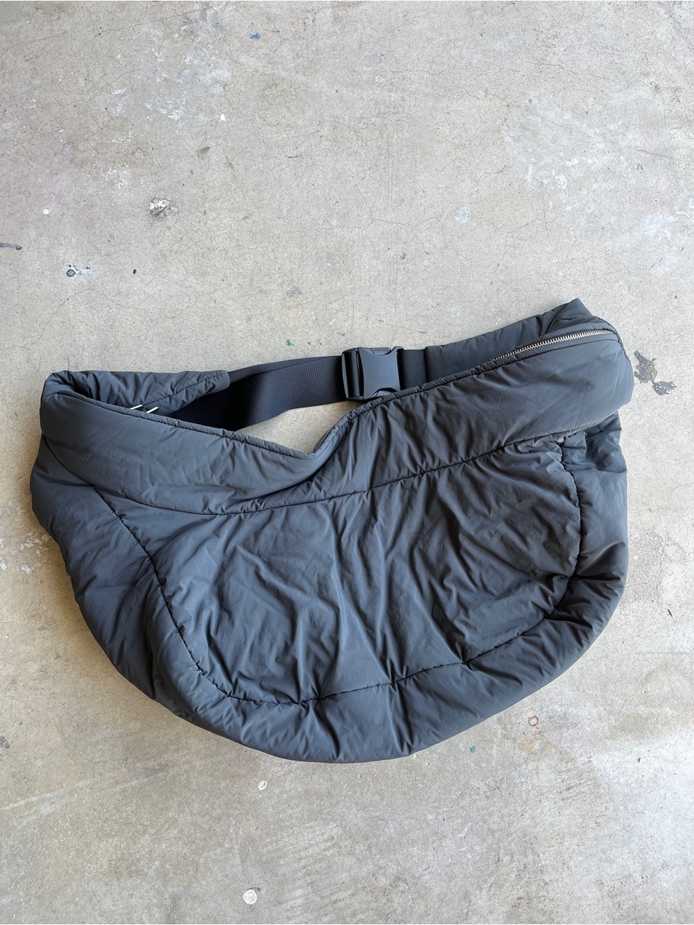 Seventh Side Shoulder Bag Puffer
